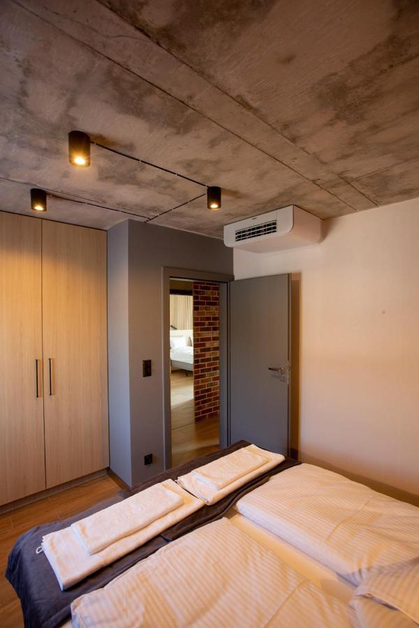 Apartamenty Posejdon วาเซ ภายนอก รูปภาพ