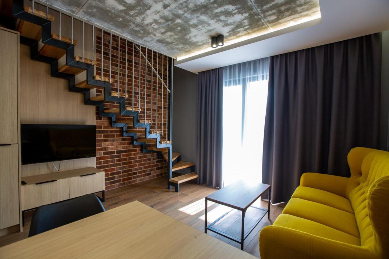 Apartamenty Posejdon วาเซ ภายนอก รูปภาพ