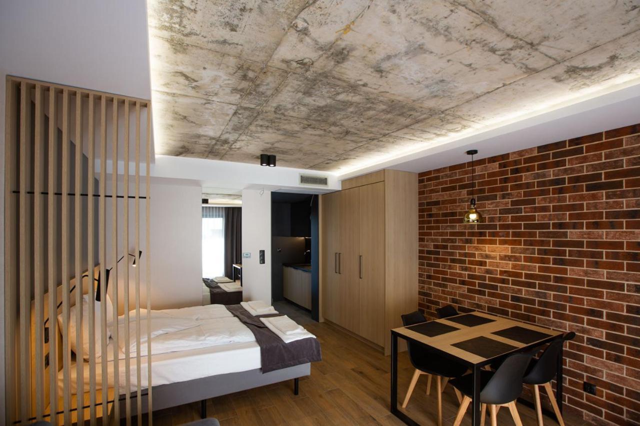 Apartamenty Posejdon วาเซ ภายนอก รูปภาพ
